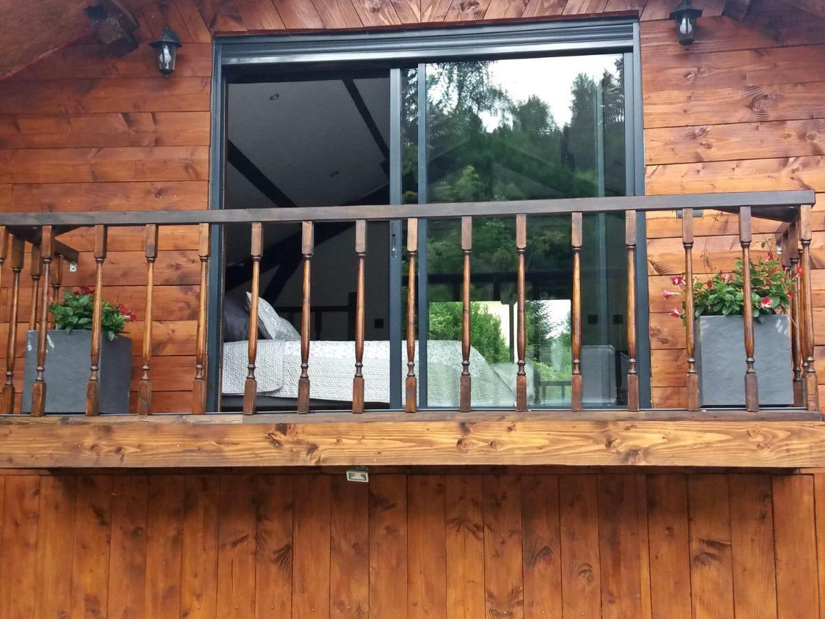 Lodge Jack London Dullin Exterior photo